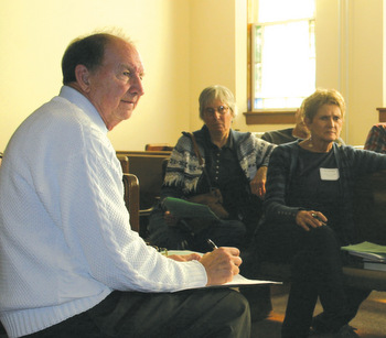 Steve Schmidt leads a group from First Mennonite Church of Beatrice, Neb., and First Mennonite Church of Hutchinson, Kan., during a strategizing session at the Western District Conference Year of Evangelism kickoff. — Paul Schrag/MWR